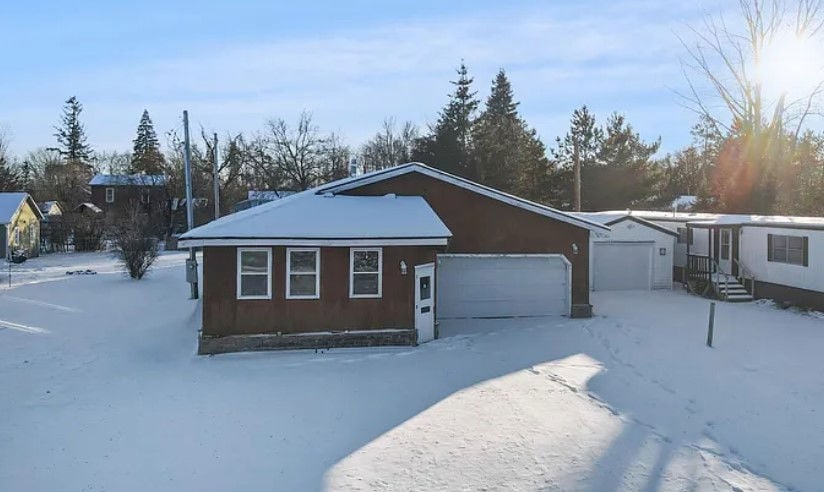 348 Main Street S , Motley, MN 56466 