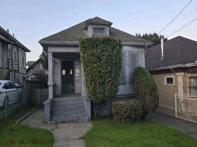 4075 Mera St , Oakland, CA 94601 