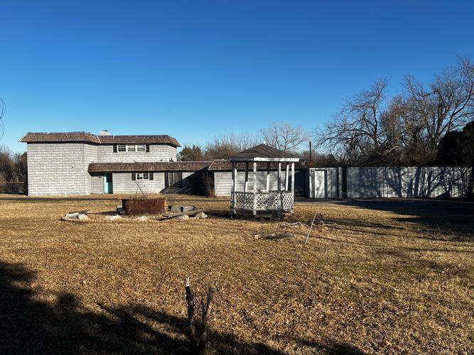 Twin Acres Dr, Norman, OK 73071