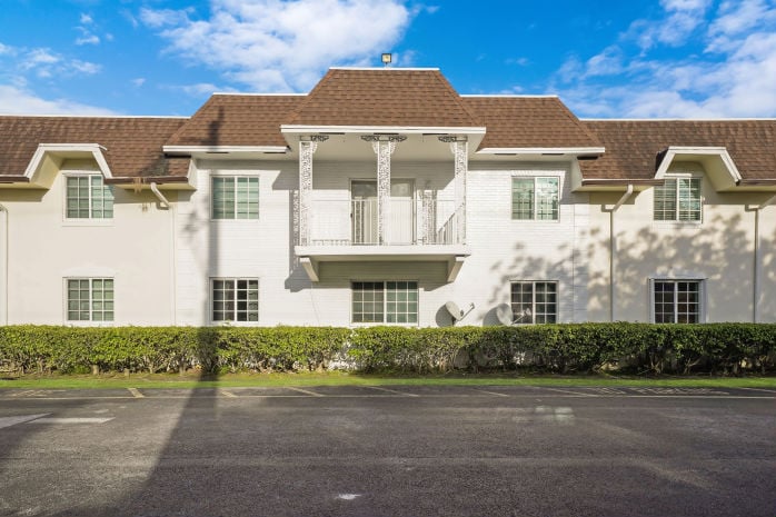 700 SE  2ave #311  , Deerfield Beach, FL 33441 