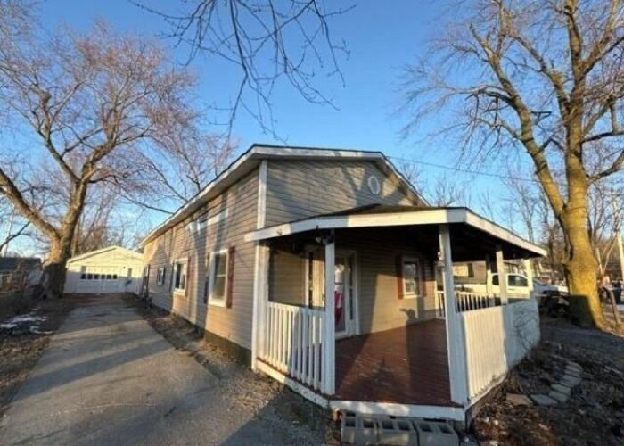711 TAYLOR AVE  , Lima, OH 45801 