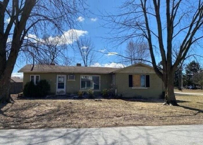 409 W BEAVER ST  , Morocco, IN 47963 