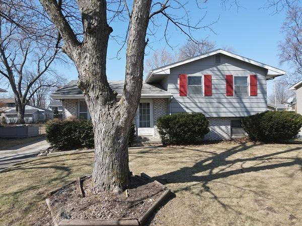 4132 E 24TH CT  , Des Moines, IA 50317 
