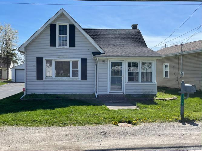 6930 S HURON RIVER DR  , South Rockwood, MI 48179 