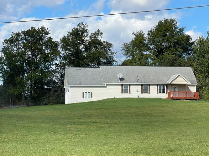 2556 S HILLSDALE RD  , Hillsdale, MI 49242 