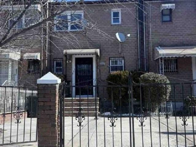 555 CHRISTOPHER AVE  , Brooklyn, NY 11212 