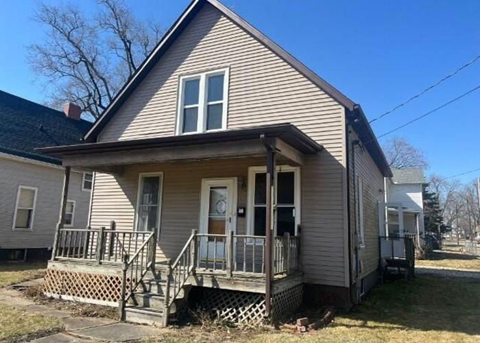 448 N 3RD AVE  , Canton, IL 61520 