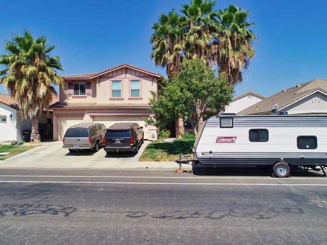 1205 CLIFF SWALLOW DRIVE  , Patterson, CA 95363 