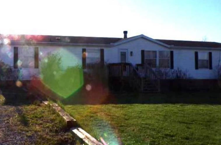 262 HIGHLAND DR  , Milton, WV 25541 