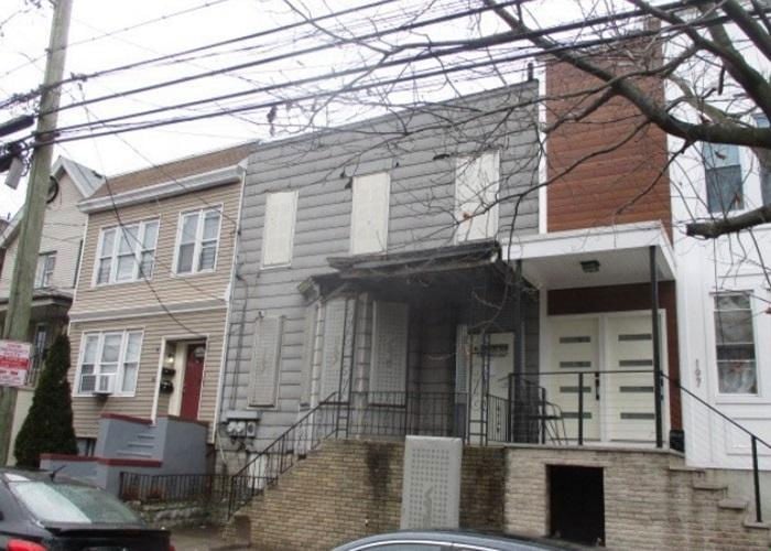 195 Danforth Ave  , Jersey City, NJ 07305 
