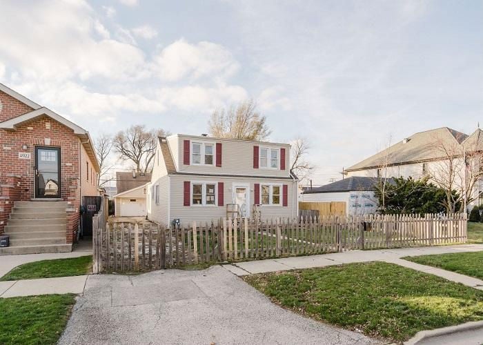4920 S LINDER AVE  , Chicago, IL 60638 