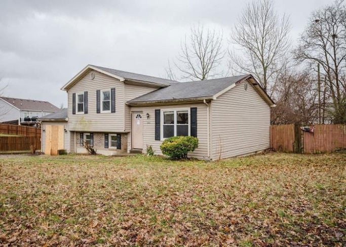 2006 SNYDER DR  , Jeffersonville, IN 47130 