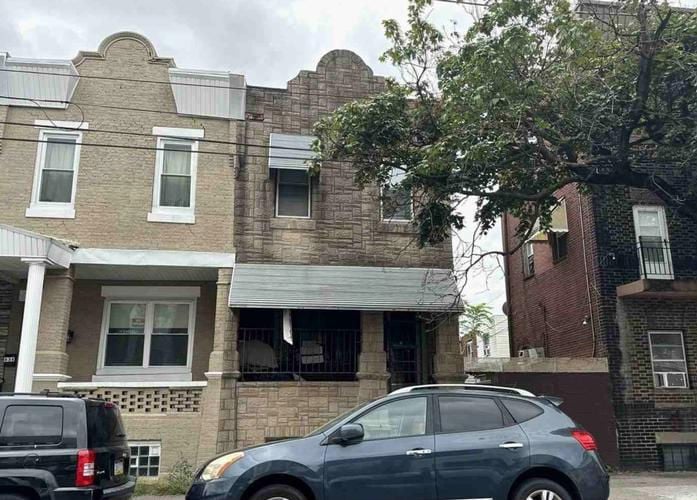 838 SNYDER AVE  , Philadelphia, PA 19148 