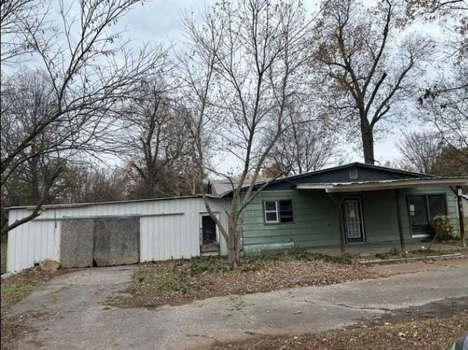 313 E 7TH ST  , Brookport, IL 62910 