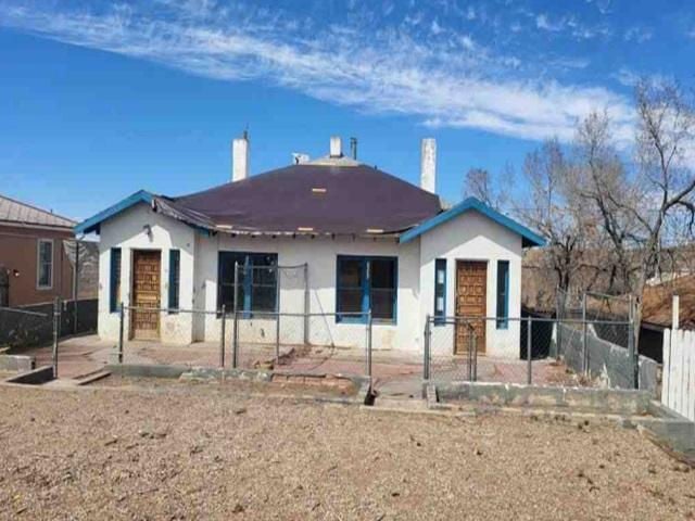 103 1/2 E LOGAN AVE  , Gallup, NM 87301 