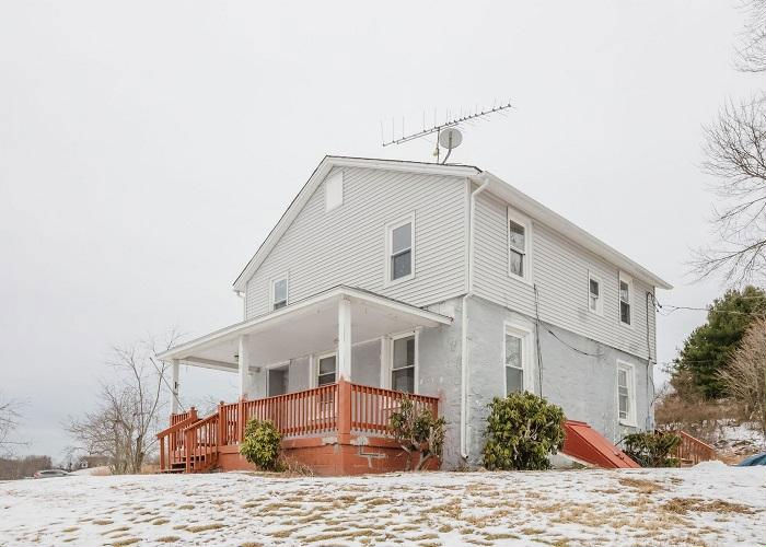 12 HAMPTON RD  , Marlboro, NY 12542 