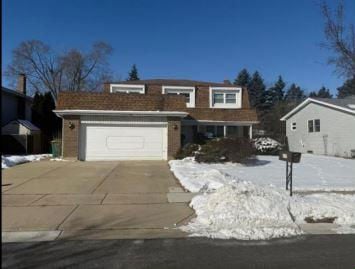940 TANGLEWOOD DR  , Wheeling, IL 60090 