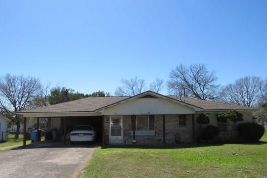 913 ZWICKE ST  , Seguin, TX 78155 