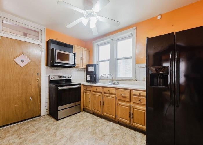 8642 S EUCLID AVE  , Chicago, IL 60617 