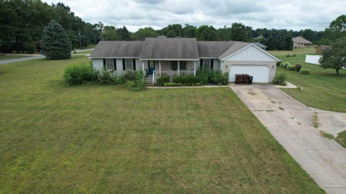 148 RILLSTONE DR  , Kouts, IN 46347 