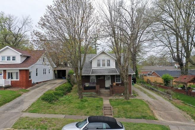 104 S VAN BUREN ST  , Huntingburg, IN 47542 