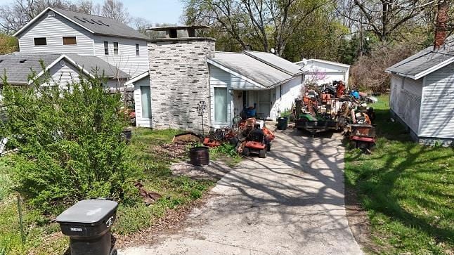 55452 MAYFLOWER RD  , South Bend, IN 46628 