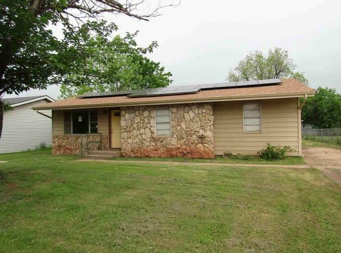 1102 IRELAND ST  , Wichita Falls, TX 76301 
