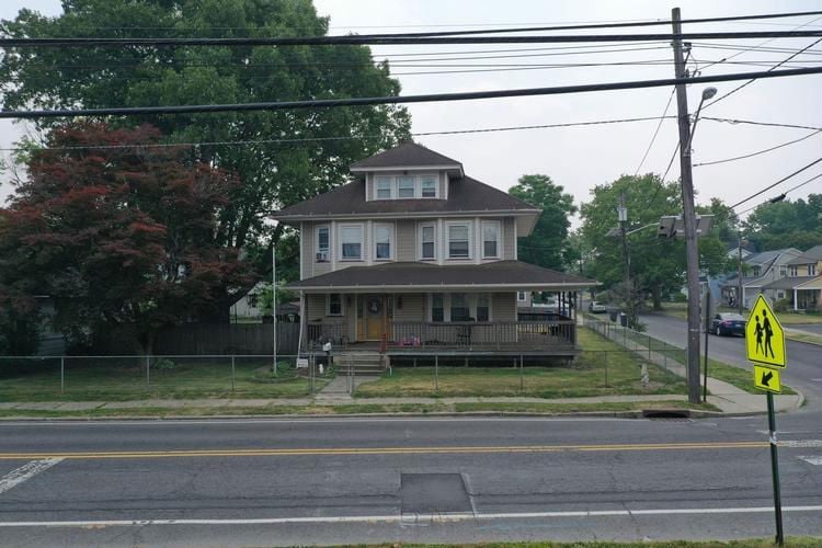 622 WARREN ST  , Beverly, NJ 08010 