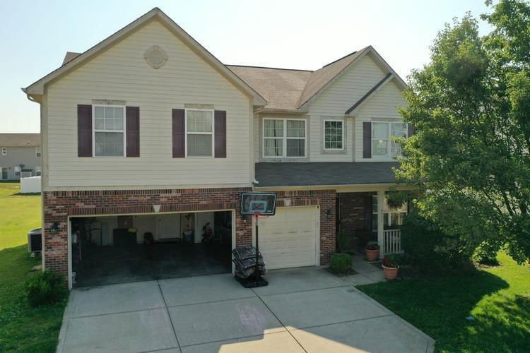 4933 BIRMINGHAM DR  , Indianapolis, IN 46235 