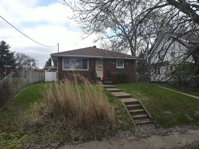 785 Brittain Rd  , Akron, OH 44305 