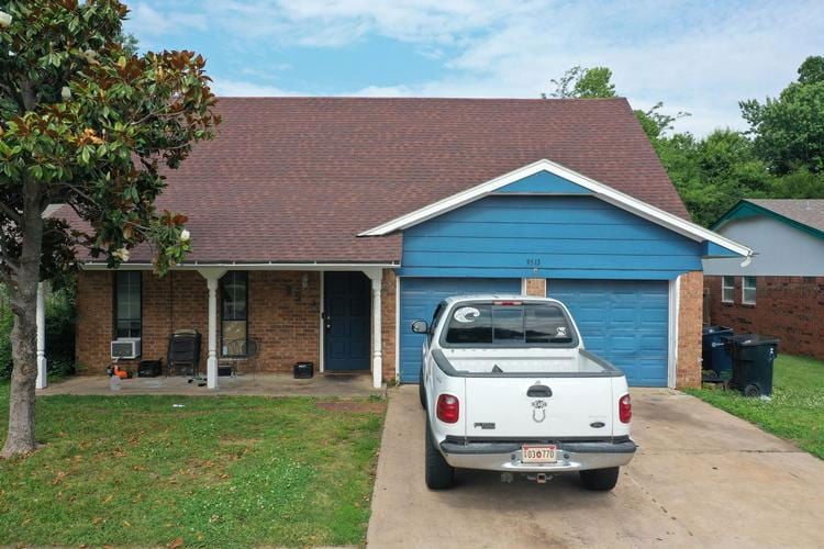 9513 S Winston Way  , Oklahoma City, OK 73139 