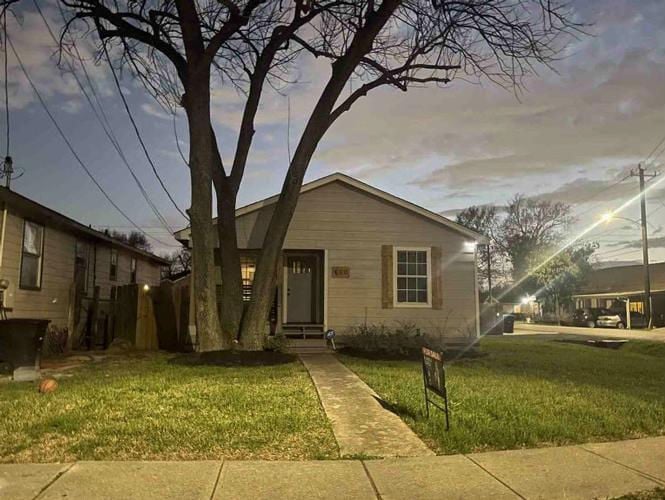 600 E 40TH 1/2 ST  , Houston, TX 77022 