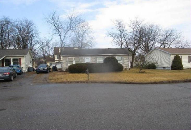 2406 PROSPECT LN  , Williamsport, PA 17701 