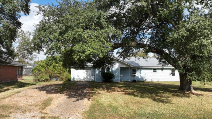 2714 DOWLING ST  , West Orange, TX 77630 