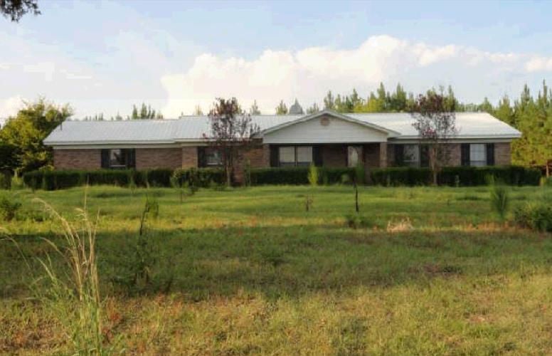 351 L C DEAS RD  , Coffeeville, AL 36524 