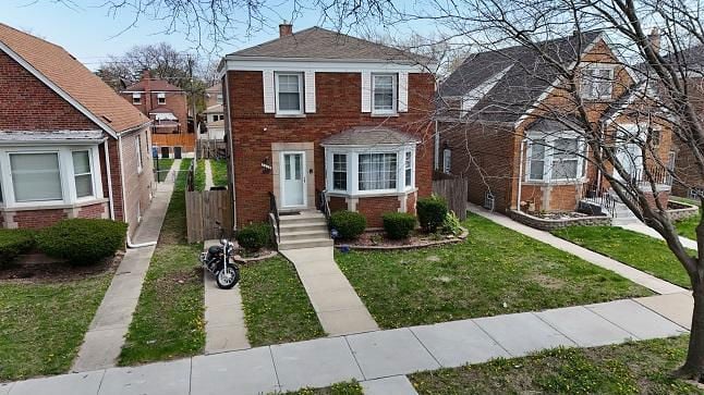 8213 S SPAULDING AVE  , Chicago, IL 60652 