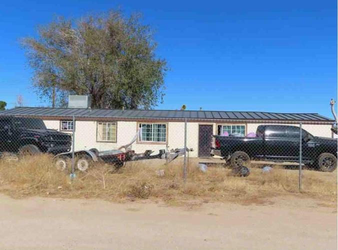 1635 W AVE N12  , Palmdale, CA 93551 
