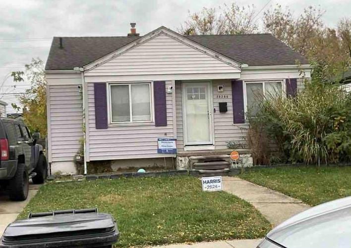 25280 DALE ST  , Roseville, MI 48066 