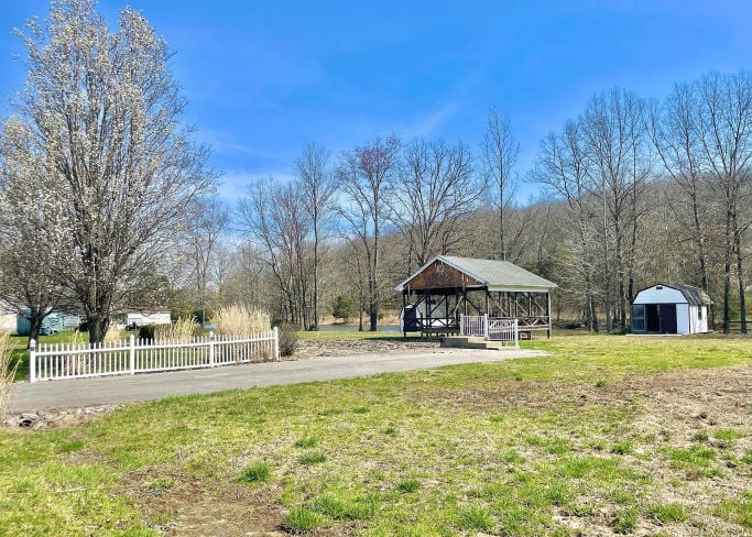 165 Waterford Road , Perry Park, KY 40363 