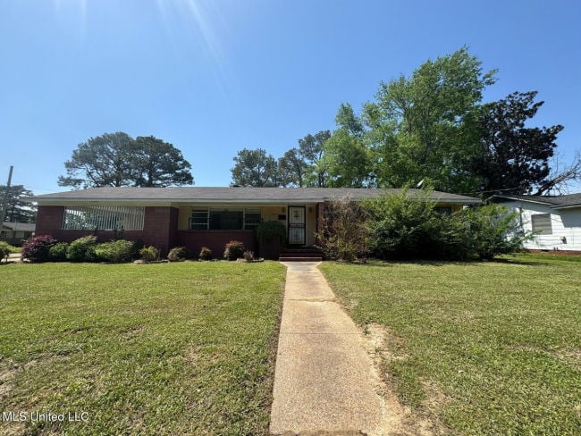 1053 Ellis Ave , Jackson, MS 39209 