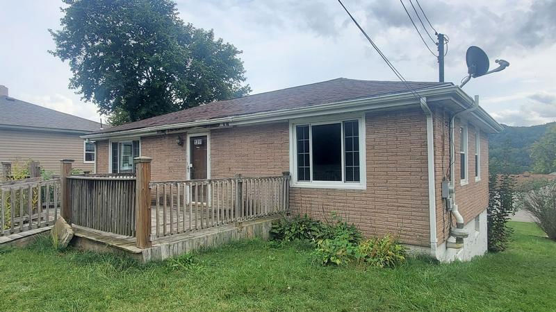 1311 MIDLAND BEAVER RD  , Industry, PA 15052 