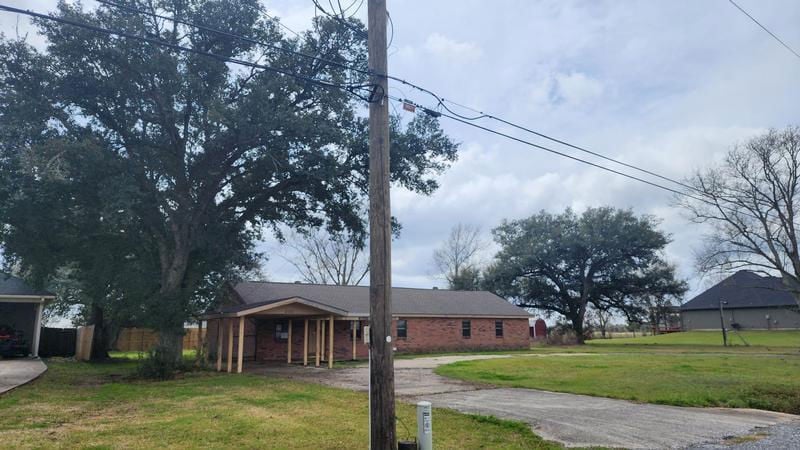 1049 LAKE LAND ST  , Lake Charles, LA 70605 