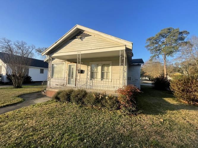 304 W TENNIS ST  , Opelousas, LA 70570 