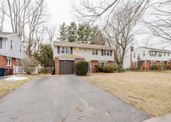 1134 N 26 ST  , Allentown, PA 18104 