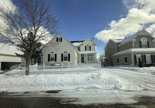 1219 PORTSMOUTH DR  , Howell, MI 48843 