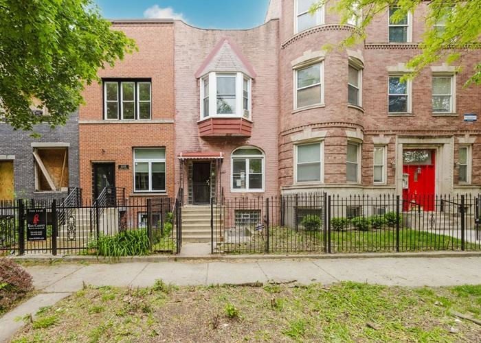 4411 S PRAIRIE AVE  , Chicago, IL 60653 