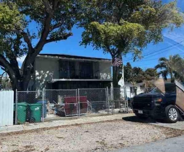 2765 NW 60TH ST  , Miami, FL 33142 