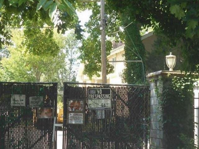 64 B SENIX AVE  , Center Moriches, NY 11934 