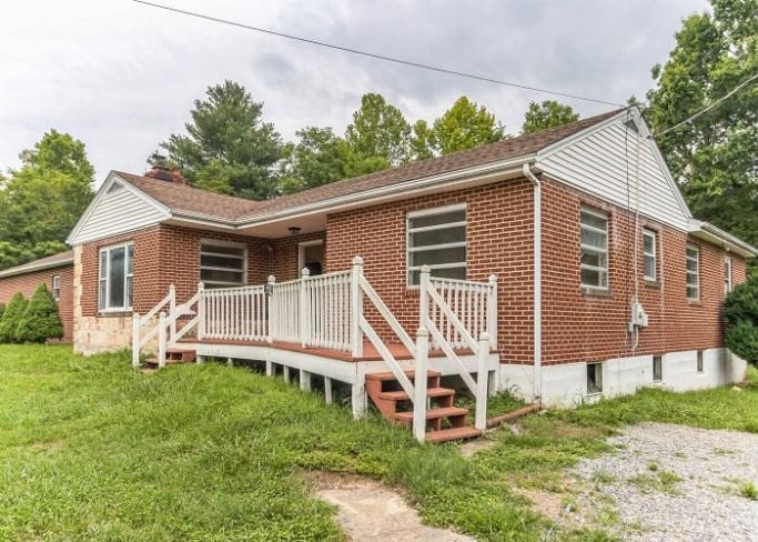 668 PAINT BANK RD  , New Castle, VA 24127 