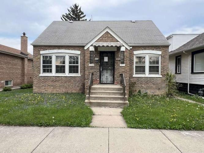 12527 S LOWE AVE  , Chicago, IL 60628 